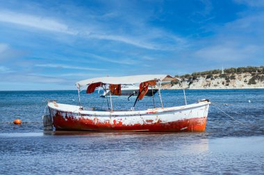 Denizin ortasında yalnız ve huzurlu..