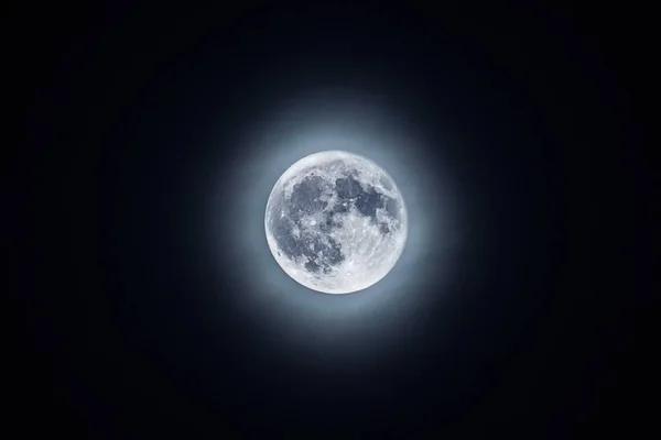 Luna Piena Blu Con Alone Luce Bellissimo Fenomeno Astronomico — Foto Stock