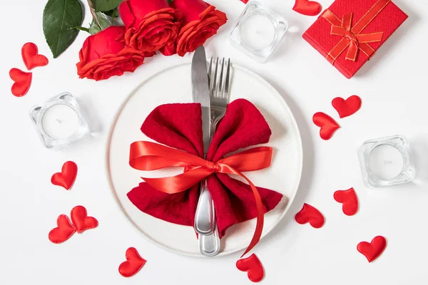 Sevgililer Günü Romantik Yemek Konsepti Masa Çok Güzel Beyaz Arkaplanda — Stok fotoğraf