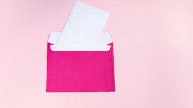 Meme Kanseri Farkındalığı Ayı. Pembe kurdele sembolü. Reklam ve kanser kampanyası için hareket videosunu durdurun.