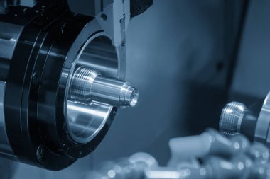 Hassas araç kontrolü, katı alet tutma ve optimize kesim parametreleri istikrarlı mekanik koşullar, tutarlı yüzey bütünlüğü ve hassas mekanik parçalar için gereken sıkı dayanıklılığı sağlar. İşlem entegrasyonu verimliliği artırır.