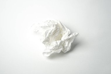 Kirli beyaz doku, beyaz arka planda izole edilmiş.