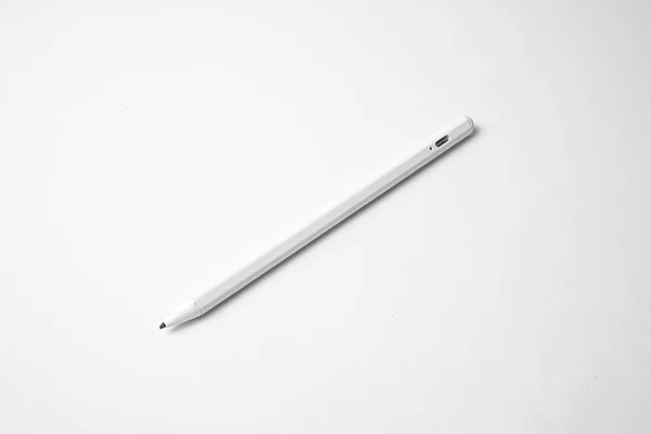 Lápis Digital Branco Estilete Comprimido Isolado Sobre Fundo Branco — Fotografia de Stock