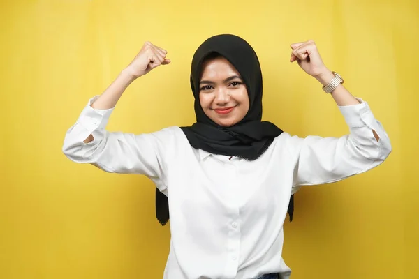 Beautiful Asian Young Muslim Woman Raised Muscles Strength Sign Arms — Stock Photo, Image