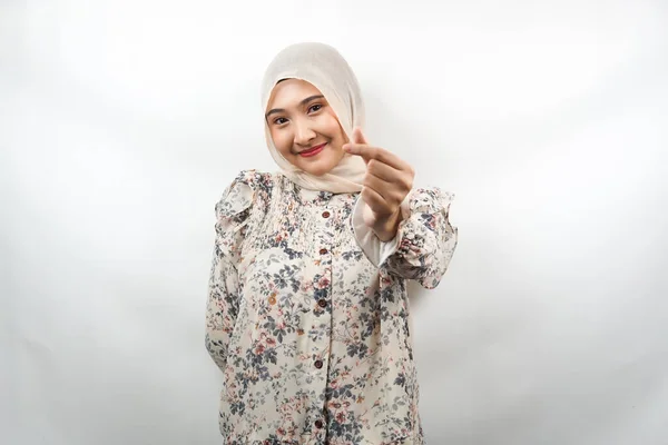 Mooie Jonge Aziatische Moslim Vrouw Glimlachen Met Koreaanse Liefde Teken — Stockfoto
