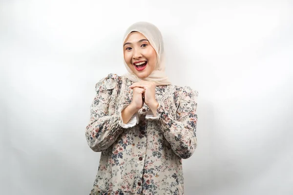 Schöne Junge Asiatische Muslimin Schockiert Überrascht Wow Ausdruck Mit Gefalteten — Stockfoto