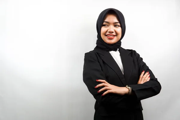 Bonita Jovem Asiático Muçulmano Mulher Negócios Confiante Alegre Procurando Espaço — Fotografia de Stock