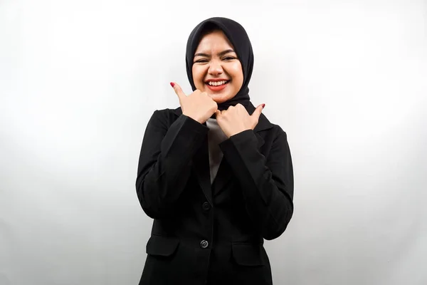 Bonita Jovem Asiático Muçulmano Mulher Negócios Sorrindo Feliz Bonito Sentindo — Fotografia de Stock