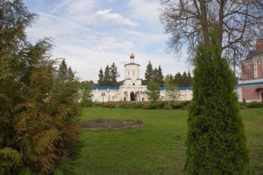 Solotcha, Ryazan, Rusya 'da Vaftizci Yahya' nın doğum kilisesi kapısı.
