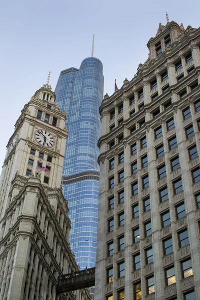 Trump Tower naplemente, Chicago, Amerikai Egyesült Államok — Stock Fotó