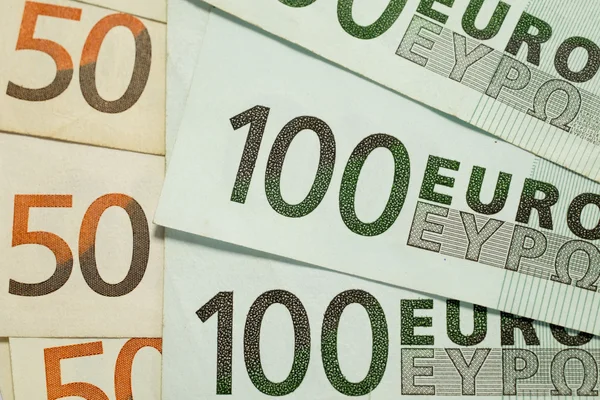 Billetes de 50 y 100 euros — Foto de Stock