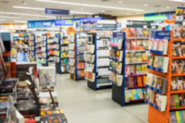 Fondo abstracto de la tienda de libros borrosa —  Fotos de Stock