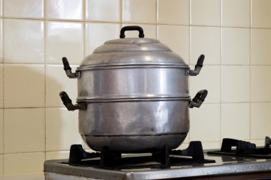 Vapur pot ocakta