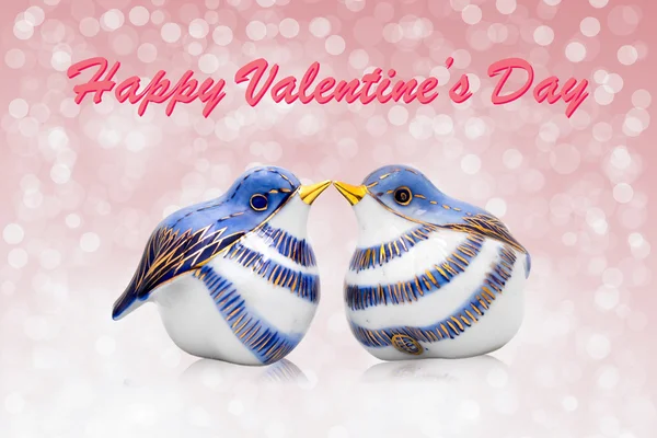 Birds kissing and Happy Valentine's Day — Stock Photo, Image