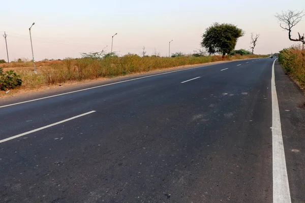 风景秀丽的印度道路背景 — 图库照片