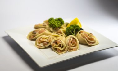 kırmızı balık krep