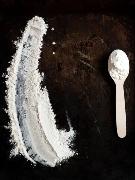 pişirme için temel malzemeler.