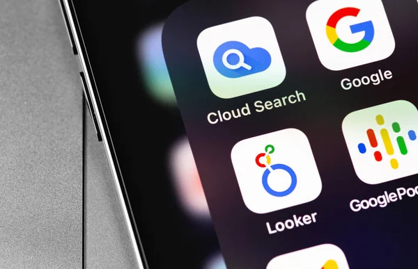 Google Oferuje Aplikacje Mobilne Ekranie Smartfona Google Cloud Platform Zestaw — Zdjęcie stockowe