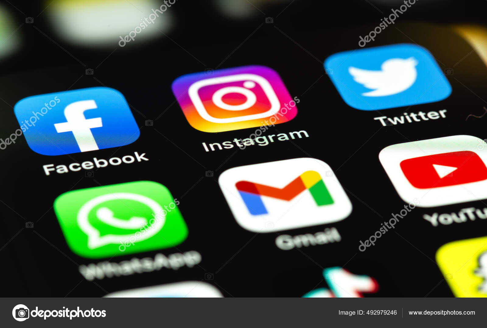 Показ Приложений Социальных Сетей Facebook Instagram Twitter.
