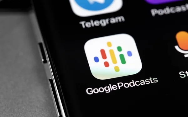 Google Podcasts Aplicación Móvil Teléfono Inteligente Pantalla Primer Plano Google —  Fotos de Stock
