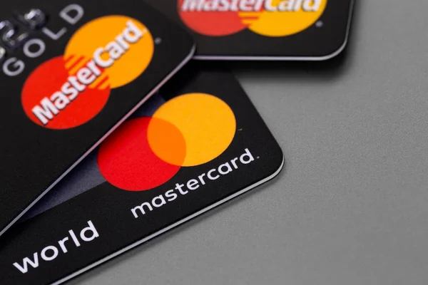 Mastercard Пластикова Електронна Кредитні Картки Сірому Фоні Макро Master Card — стокове фото