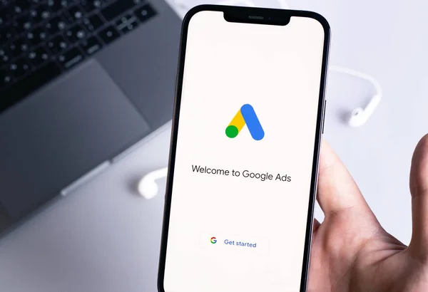 Google Ads Adwords Logo Mobile App Display Smartphone Iphone Hand — Photo