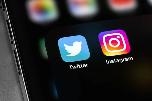 Twitter Instagram Aplicaciones Móviles Teléfono Inteligente Pantalla Iphone Twitter Servicio — Foto de Stock