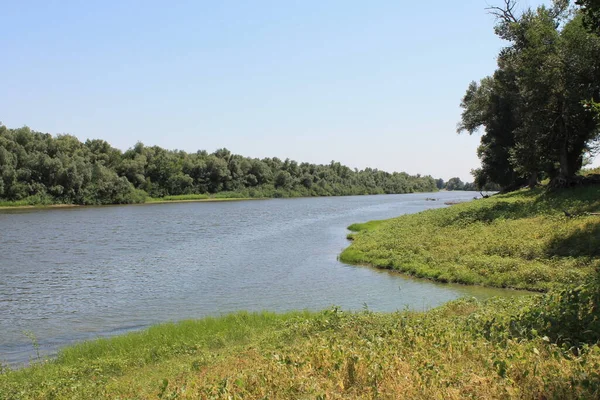 Odpoczynek Nad Rzeką Akhtuba Lecie — Zdjęcie stockowe