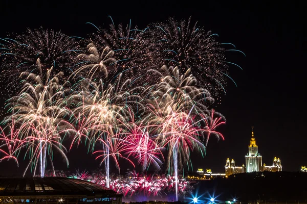 Festival de feux d'artifice à Moscou — Photo