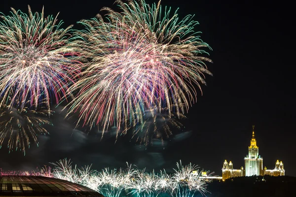 Festival dei fuochi d'artificio a Mosca — Foto Stock