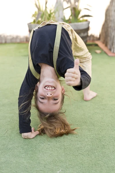 Girl playing alone — Stock Photo, Image