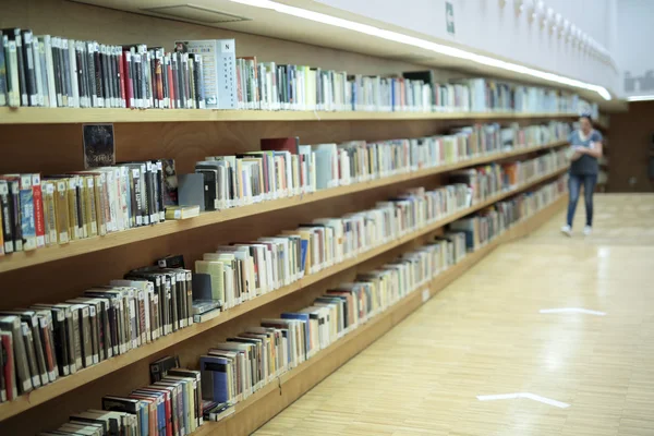 Bibliothèque publique de San Vicente del Raspeig — Photo