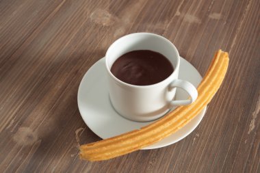 fincan sıvı çikolata ve tatlıları