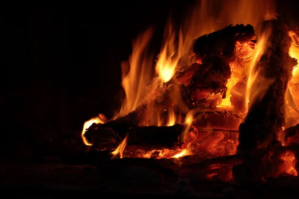 Feuer eines Holzfeuers — Stockfoto