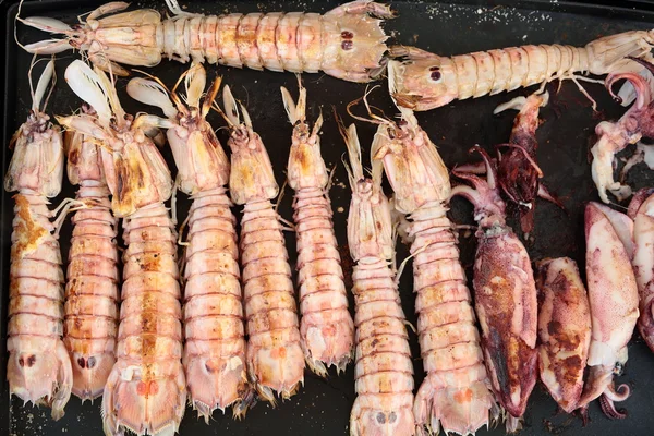 Grelhado recheado com frutos do mar — Fotografia de Stock