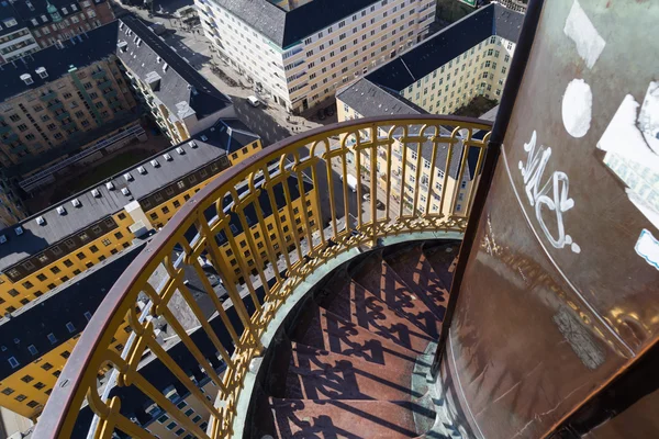 Wendeltreppe von vor frelsers kirke in Kopenhagen, Dänemark — Stockfoto