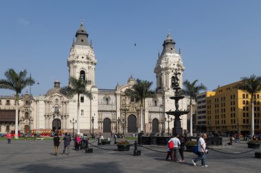 Katedral ve merkezi kare Lima, Peru
