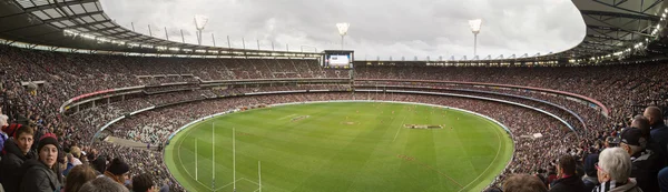Blick auf Melbourner Cricketplatz am Tag des Anzac 2015 — Stockfoto