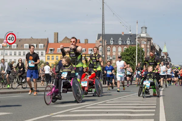 Maratona de Copenhague 2016 corredores de cadeira de rodas — Fotografia de Stock