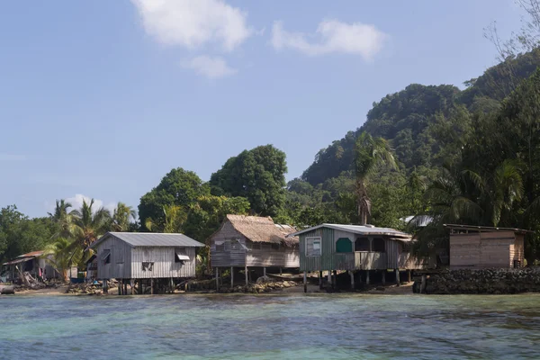 Village local des Îles Salomon — Photo