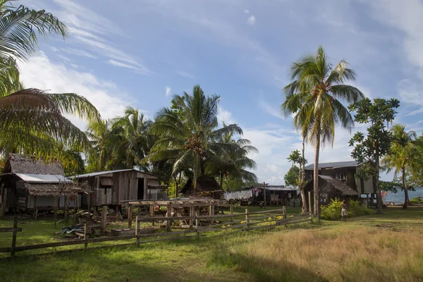 Pueblo local en las Islas Salomón — Foto de Stock