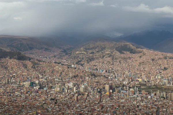 La Paz, ボリビアの都市スカイライン — ストック写真