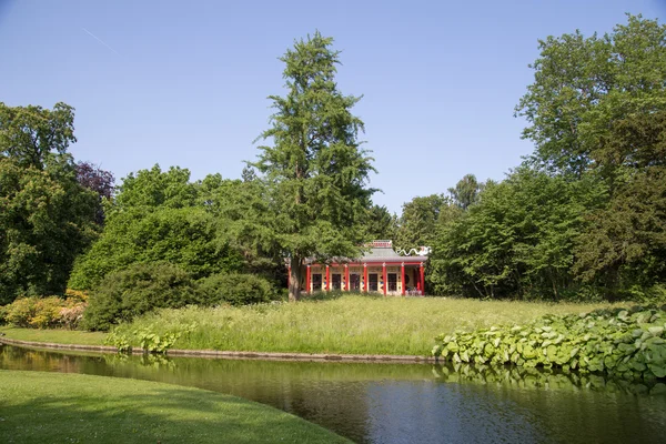 Chinees paviljoen in Park Frederiksberg, Denemarken — Stockfoto