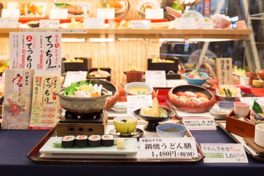 Restoran pencere yinelemede Japon plastik gıda