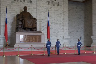 Muhafız Chiang Kai-Shek Memorial Hall değiştirme
