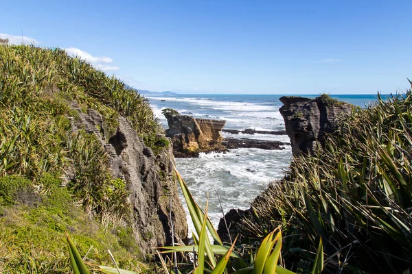 Panqueca Punakaiki rochas na Nova Zelândia — Fotografia de Stock