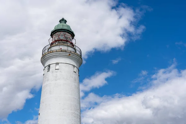 Stevns Lighthouse at Stevns Klint, Denmark — стокове фото