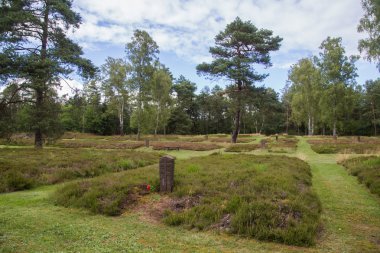 Sovyet savaş mezarlığı