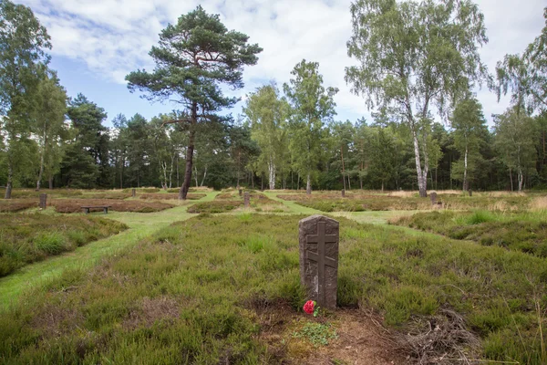 Sovyet savaş mezarlığı