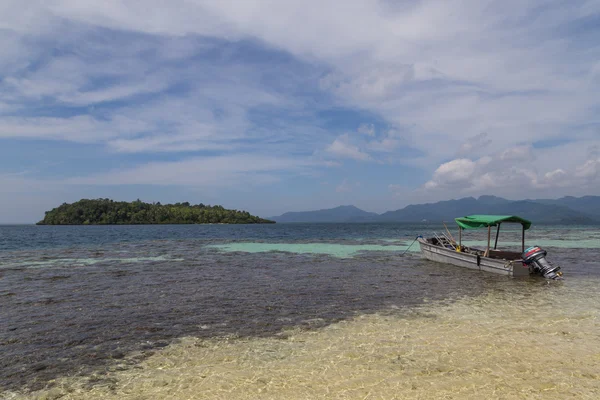 Small diving boat in the Solomon Islands